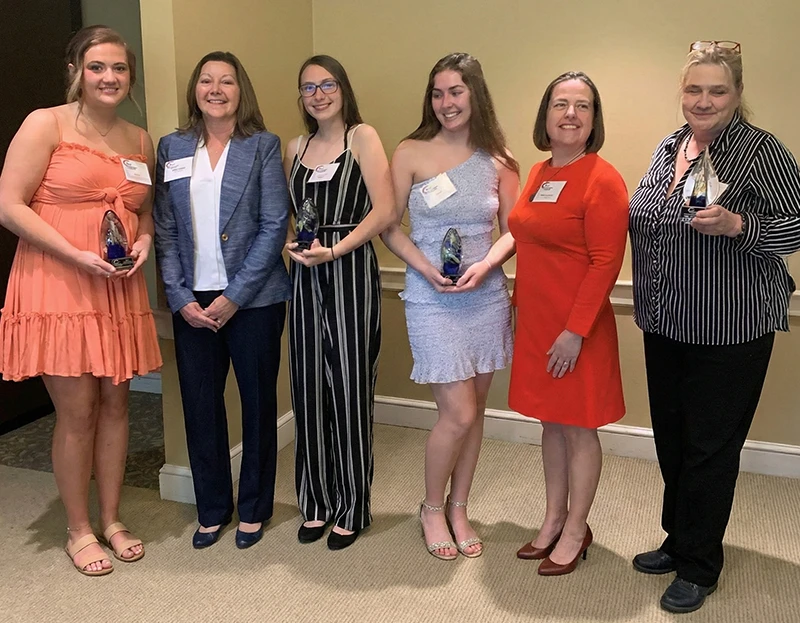 scholarship-recipients-2021